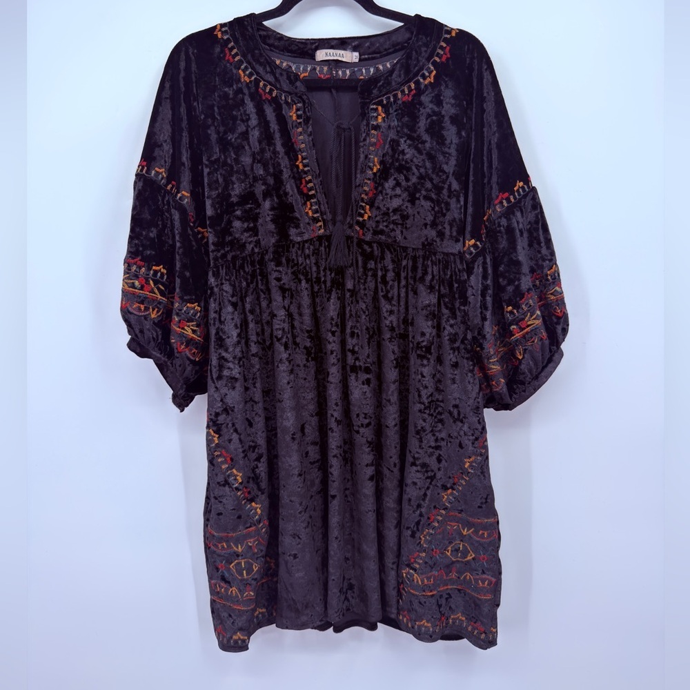 Naanaa Black Velvet Embroidered Boho Tunic Dress – Size M